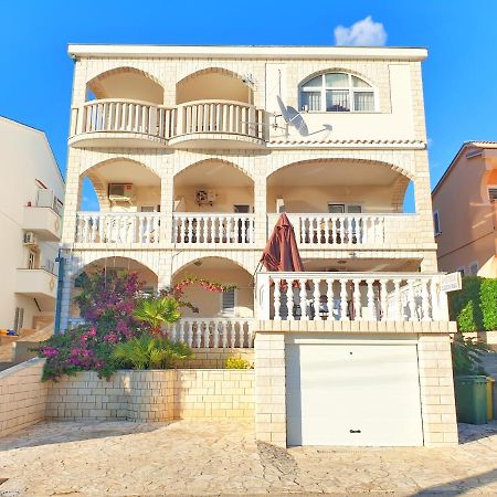 Betanovalja Apartment Exterior photo
